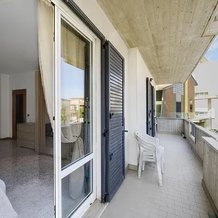 Comfort & Relax Centrale, Wifi E Parking * Porto SantʼElpidio