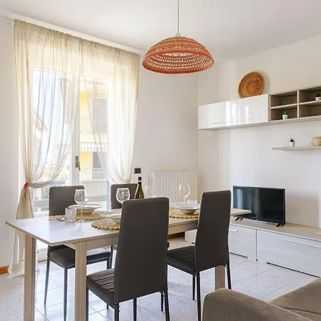 Apartment Comfort & Relax Centrale, Wifi E Parking Porto SantʼElpidio