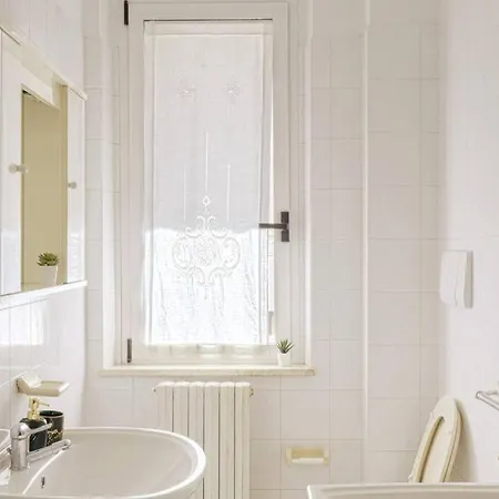 Comfort & Relax Centrale, Wifi E Parking * Porto SantʼElpidio